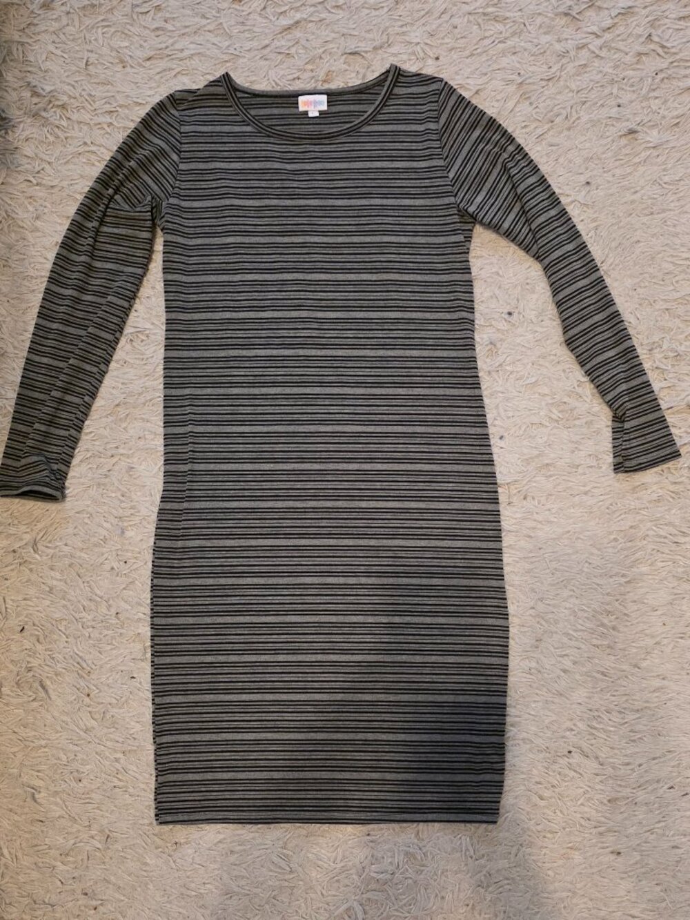 Lularoe Debbie Gray Long Sleeve Fitted Dress